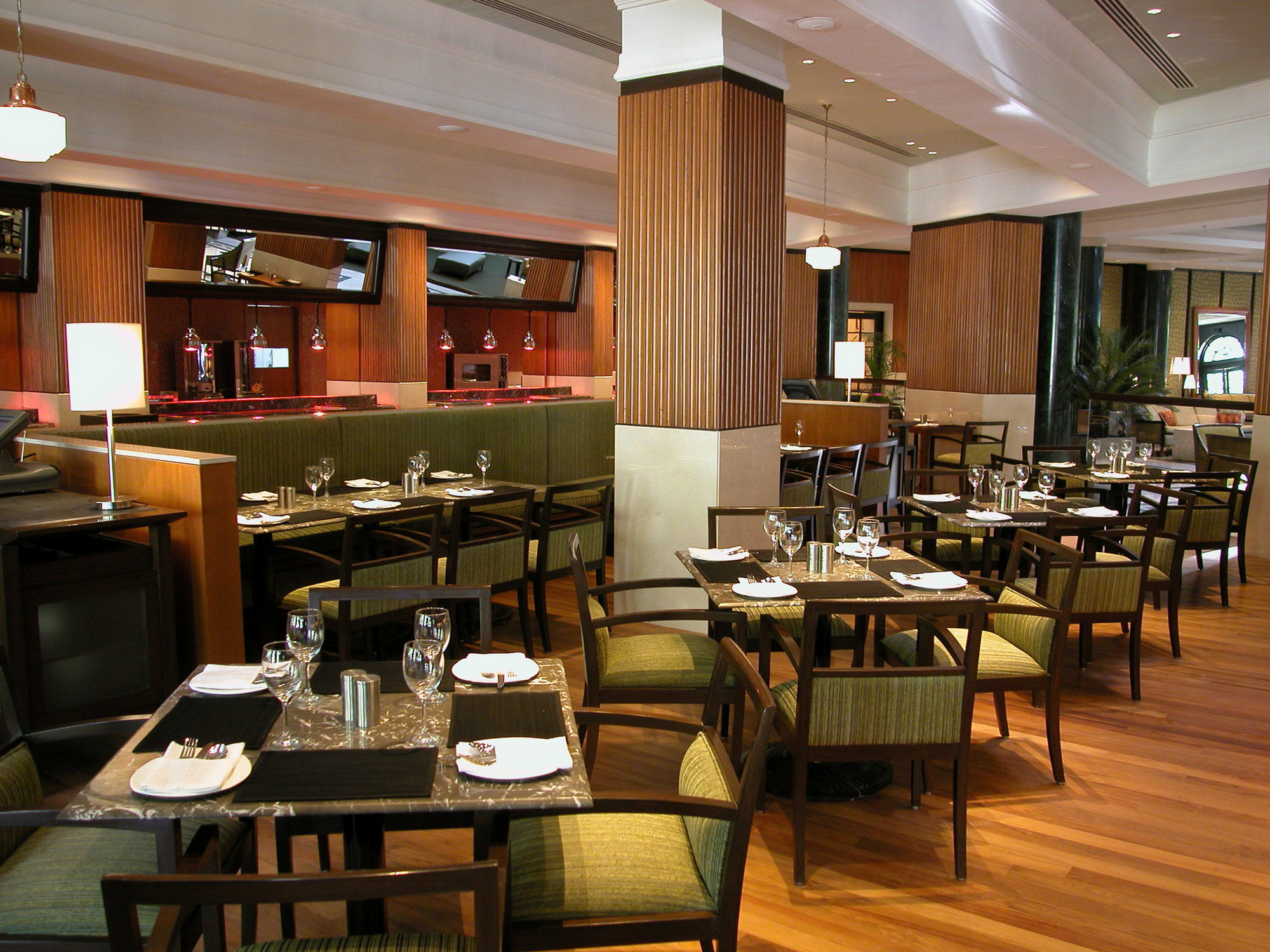 Taj West End Hotel Bangalore Restaurant billede